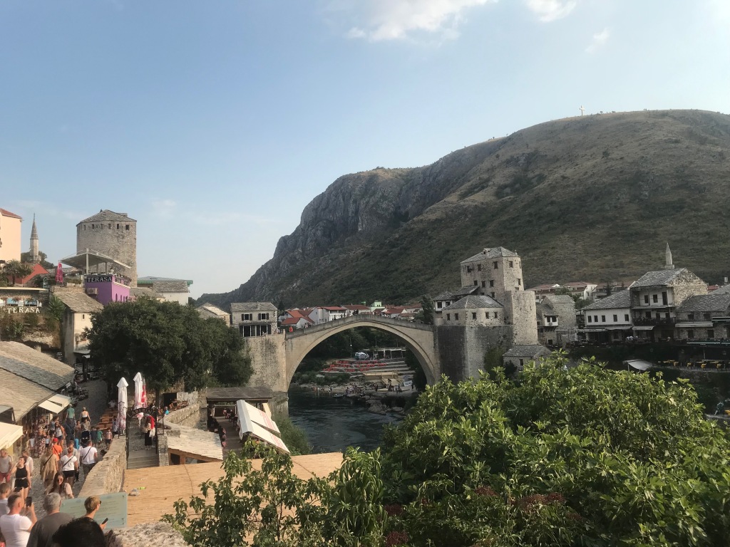 Reise durch Bosnien – Kravica Wasserfälle und Mostar